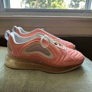 Nike 720 sneakers